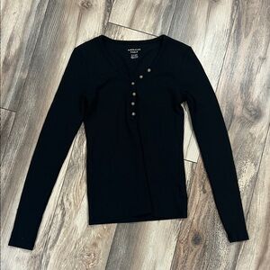 American Eagle Outfitters Black Long-Sleeve Henley Top